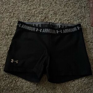 UNDER ARMOUR SHORTS!